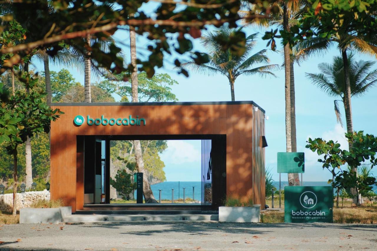 Bobocabin Madasari, Pangandaran Bulakbenda Bagian luar foto