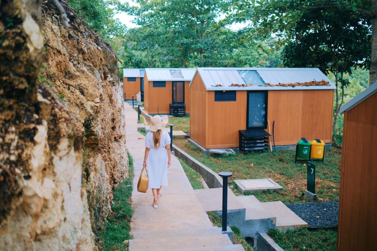 Bobocabin Madasari, Pangandaran Bulakbenda Bagian luar foto